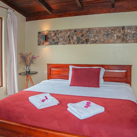 Coffee Lodge Cristal Glamping & Spa Mindo Exterior foto